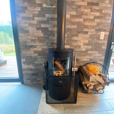 Le De Maeva, Jacuzzi, Et Terrace *