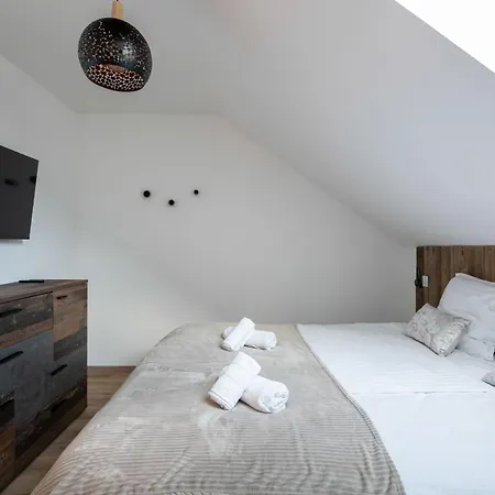 Le De Maeva, Jacuzzi, Et Terrace Σαλέ *