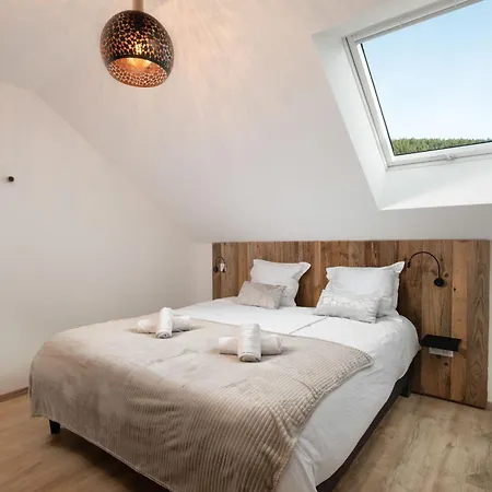 Le De Maeva, Jacuzzi, Et Terrace Chalet