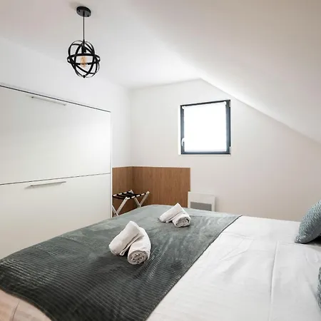 Le De Maeva, Jacuzzi, Et Terrace *