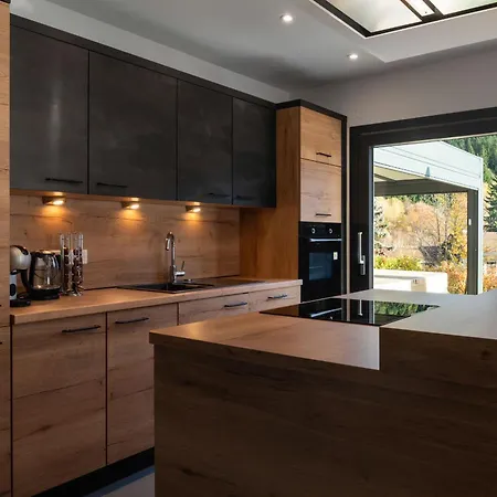 Le De Maeva, Jacuzzi, Et Terrace *