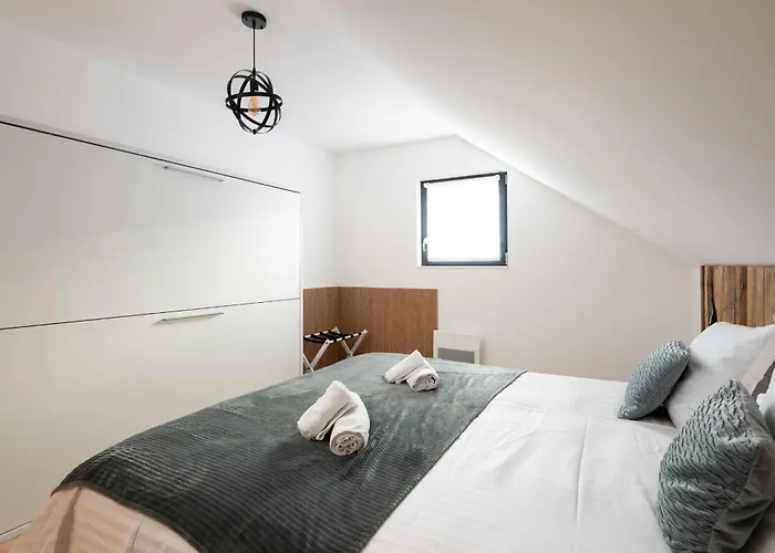 Le De Maeva, Jacuzzi, Et Terrace *