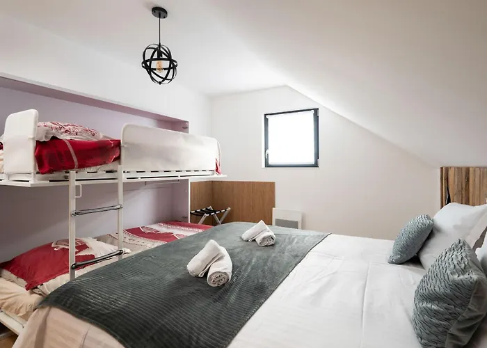 Le De Maeva, Jacuzzi, Et Terrace *