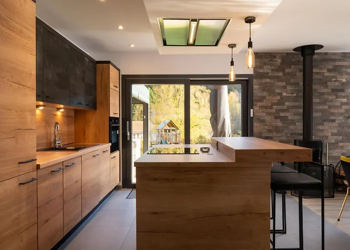 Le De Maeva, Jacuzzi, Et Terrace